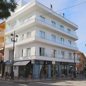 Boutique X Hotel